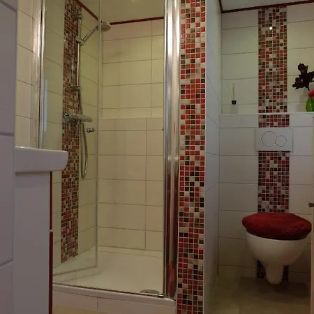 公寓 Und Am Rennsteig Bei Eisenach - Angela Jaentsch *